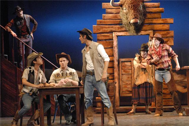 Crazy For You, Musical – Benjamin Geipel als Cowboy Jimmy Crazy For You, Musical - Benjamin Geipel als Cowboy Jimmy